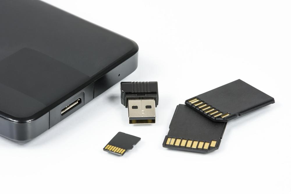 data backup-0d0082a90d6549ea9954e01faf58b429.jpg data backup